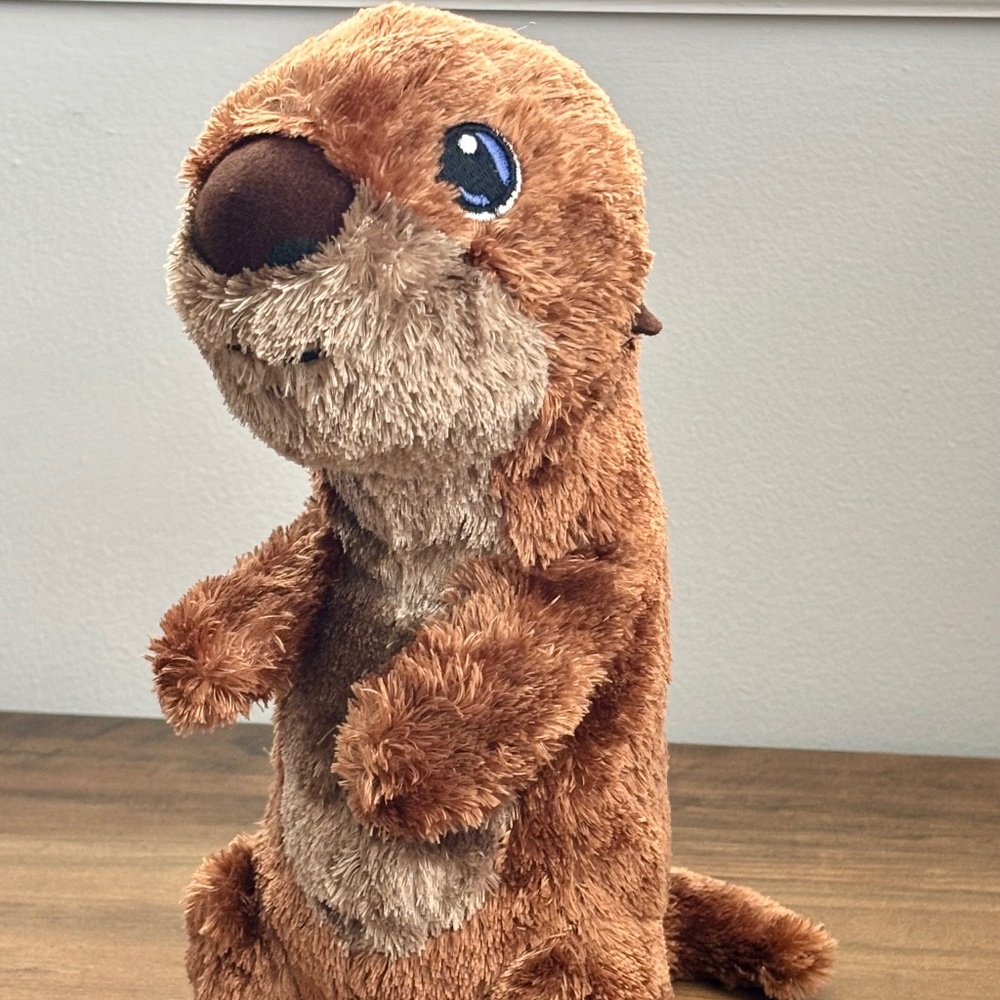 DISNEY Parks Pixar Finding Dory Nemo SEA OTTER Plush Stuffed Animal Authentic